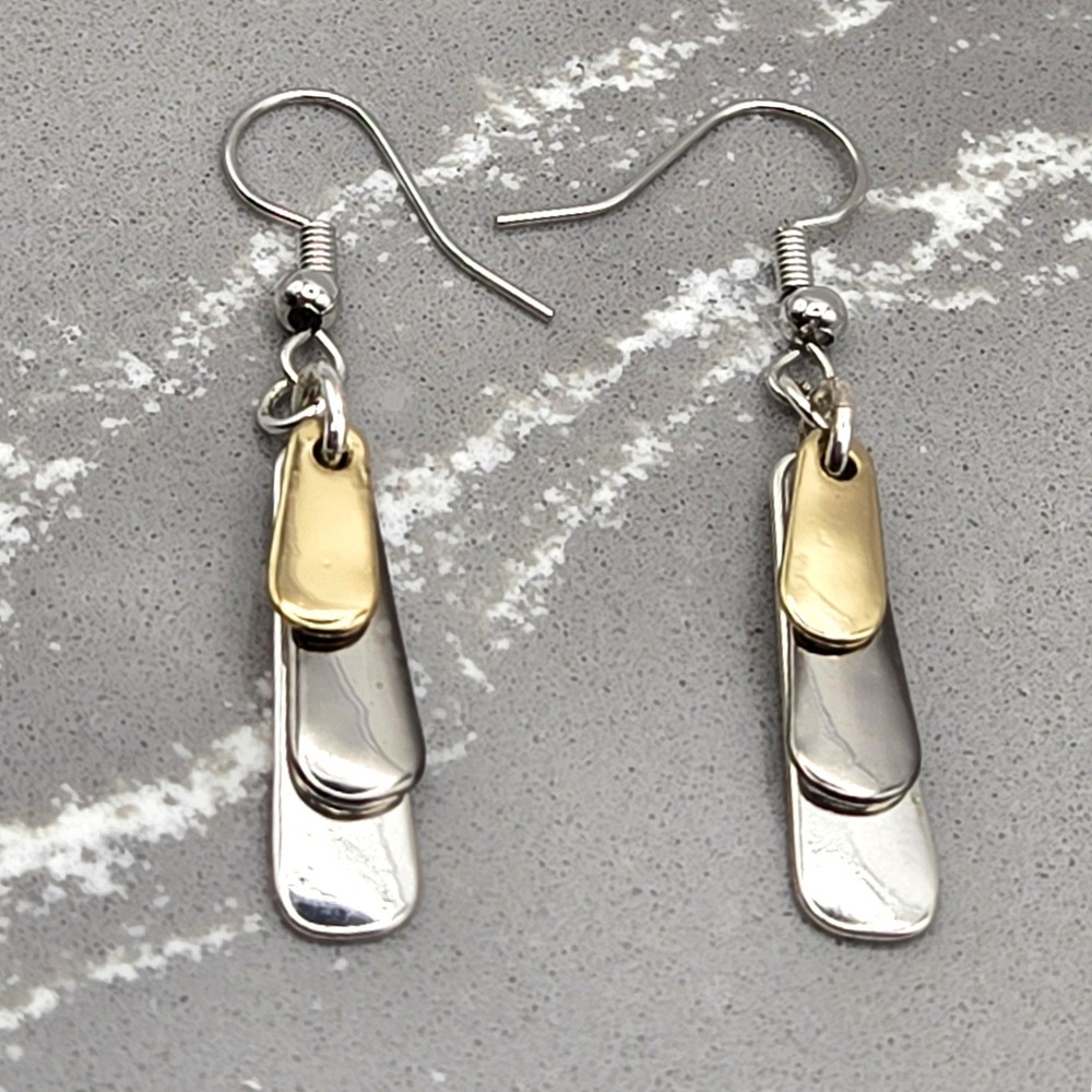 Tri Tone Shaky Dangle Earrings Linear Metal Drop Rectangular Link Modern